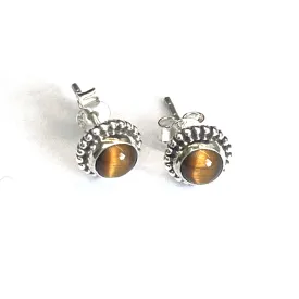 Circle silver studs earring with cat eye stone