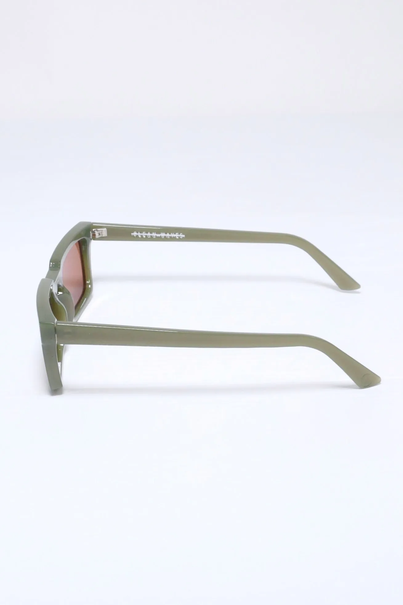 Clean Waves Type 02 Low Sunglasses - Green/Brown