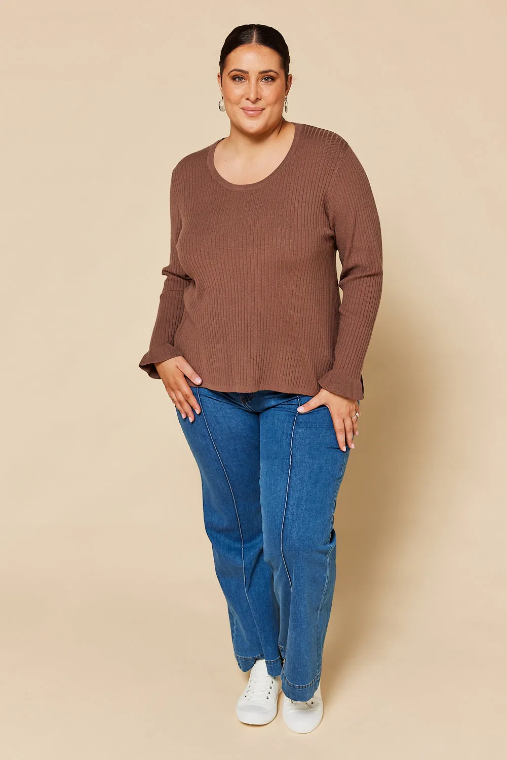 Long Sleeve Knitted Top in Cacao